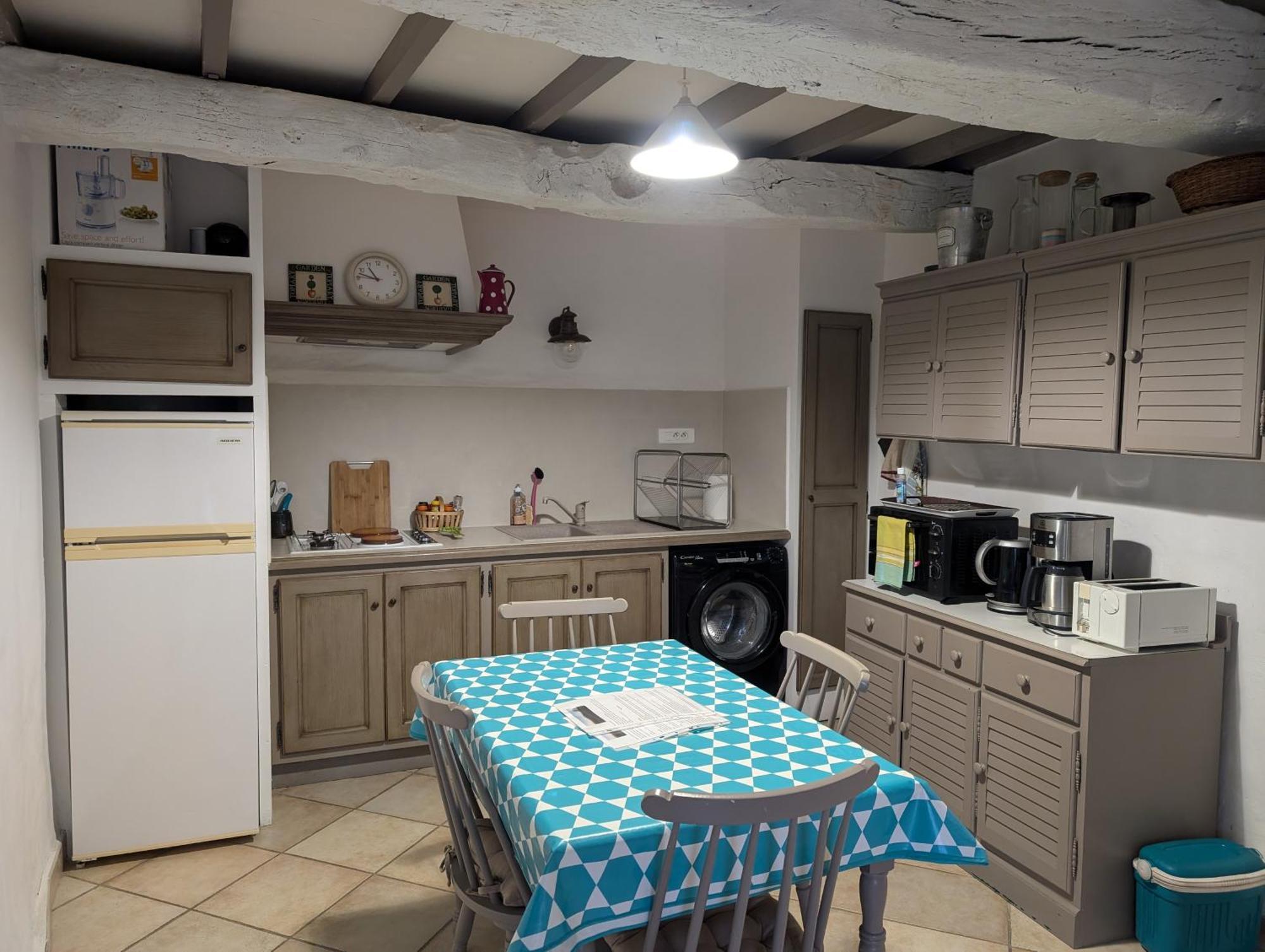 La Carriera, Petite Maison Sud Ventoux, Au Charme Provencal Bédoin Exterior foto
